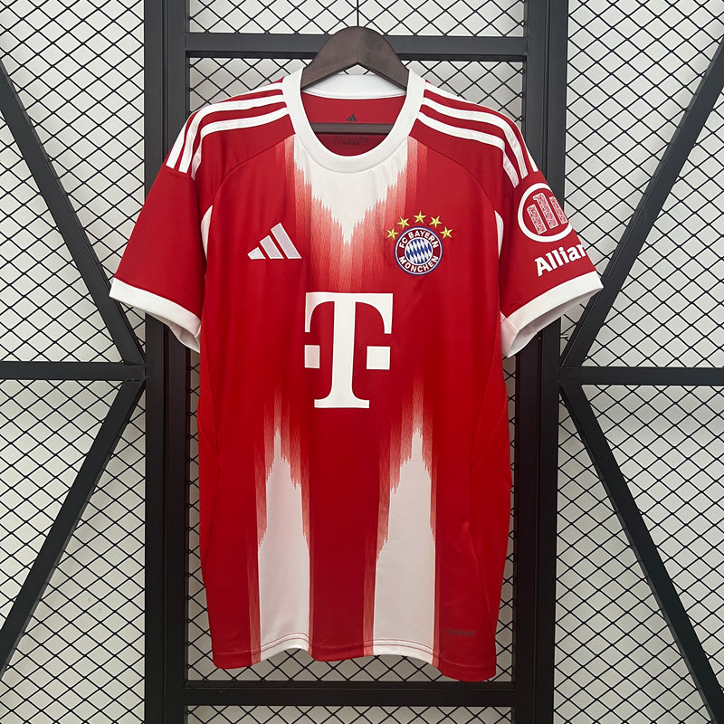 Bayern Munique 25/26 Casa